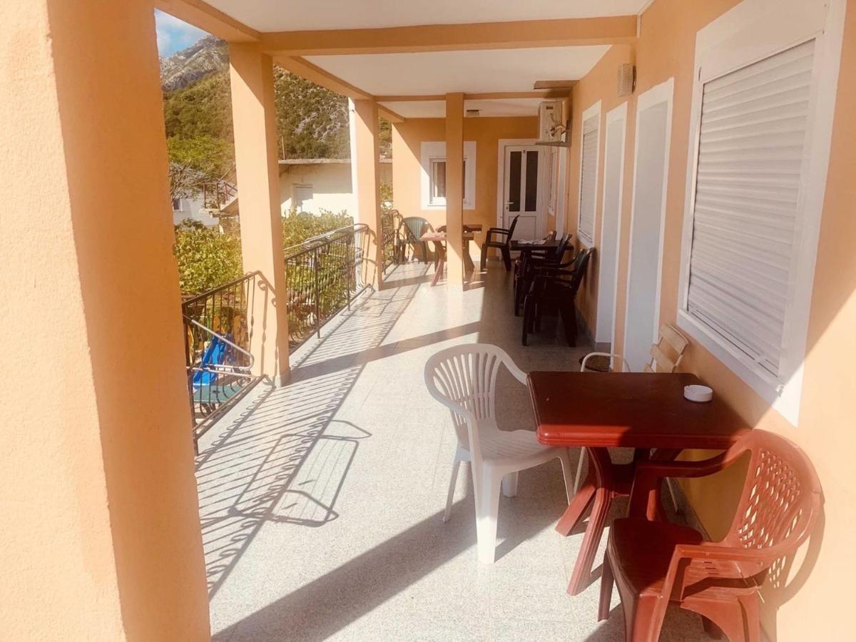 Apartments In Villa Viktoria Sutomore Exterior foto
