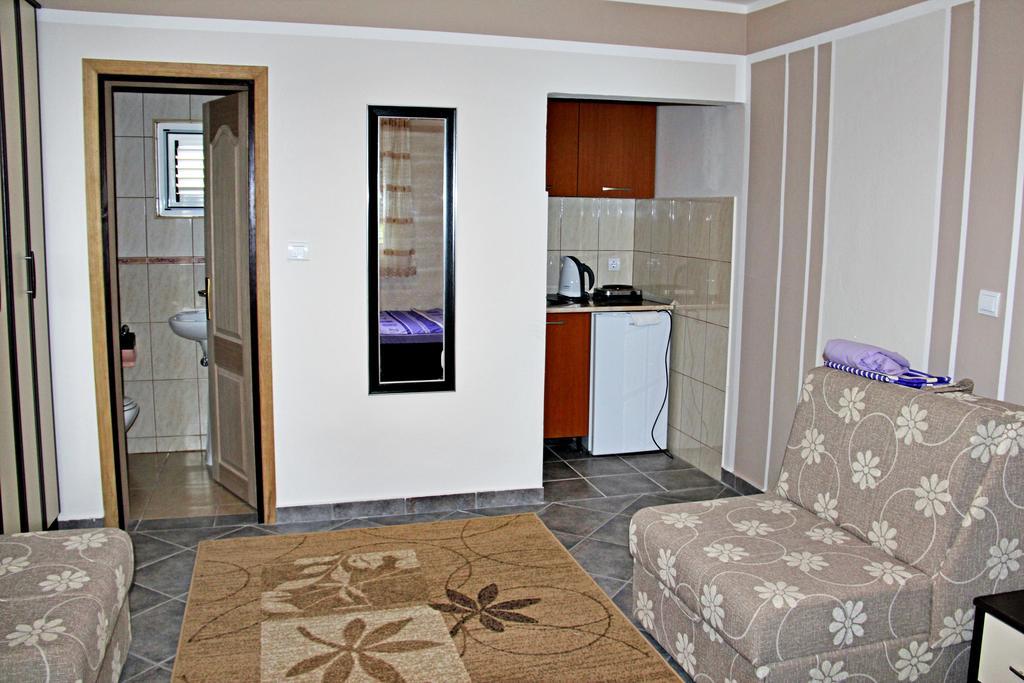 Apartments In Villa Viktoria Sutomore Exterior foto