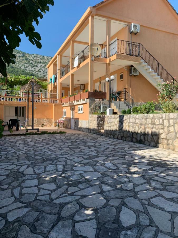 Apartments In Villa Viktoria Sutomore Exterior foto